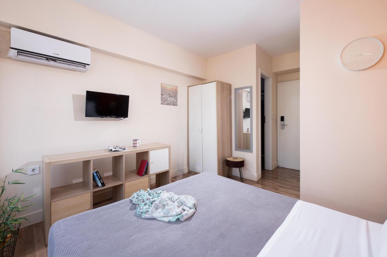 Enattica Syntagma Living Apartment Athens Luaran gambar